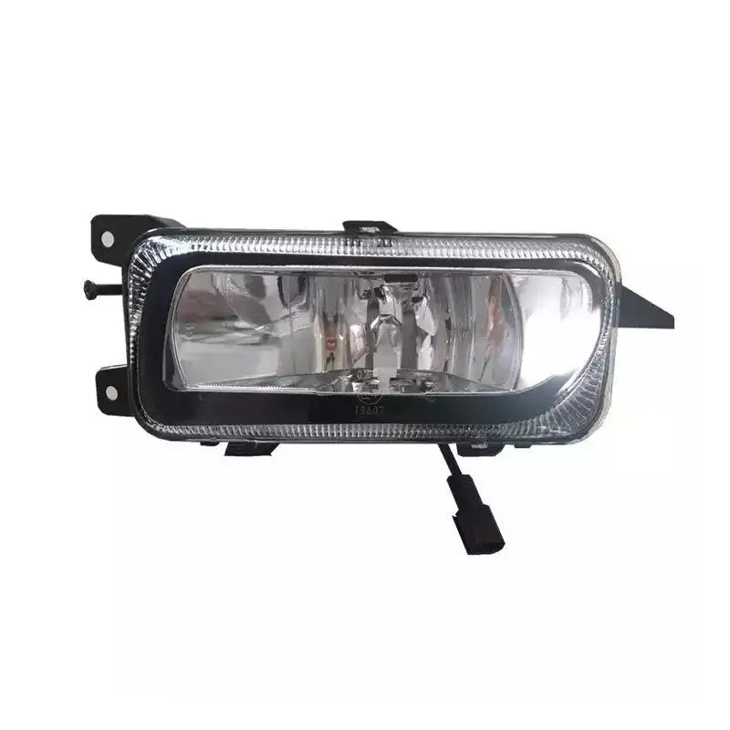 CHINA Factory Wholesale 0038207656 9438200156 A0038207656 A9438200156 Fog lamp, right, without bulb E-MARK FOR Mercedes-Benz Actros/Antos/Arocs/Axor Actros 2 FANCHANTS Aftermarket Auto Parts