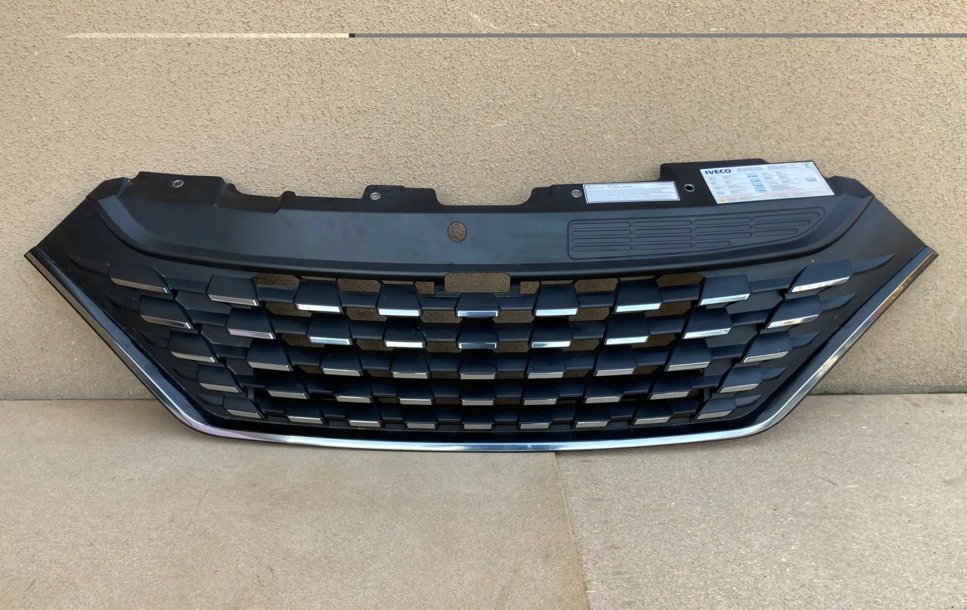 CHINA Factory Wholesale 5802317677 GRILLE CHROMED For IVECO DAILY 2020 FANCHANTS China Auto Parts Wholesales