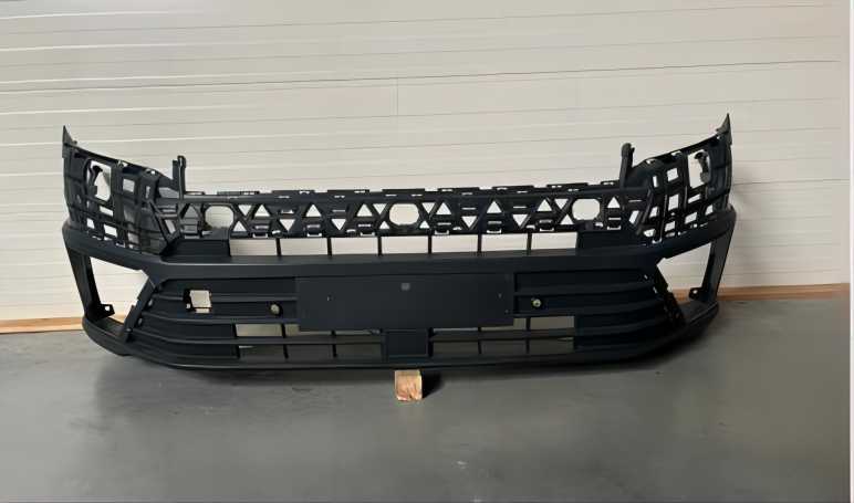 CHINA Factory Wholesale 7C0807221A 63325450 FRONT BUMPER For VOLKSWAGEN CRAFTER 2017-ON FANCHANTS China Auto Parts Wholesales