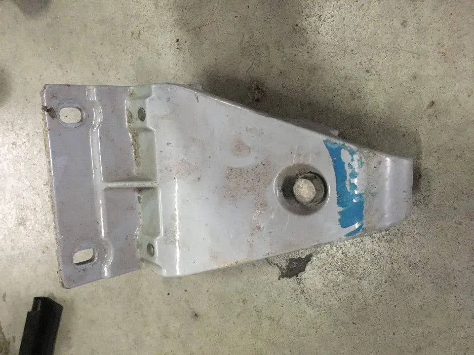 CHINA Factory Wholesale 9417931114 BRACKET For MERCEDES BENZ FANCHANTS China Auto Parts Wholesales