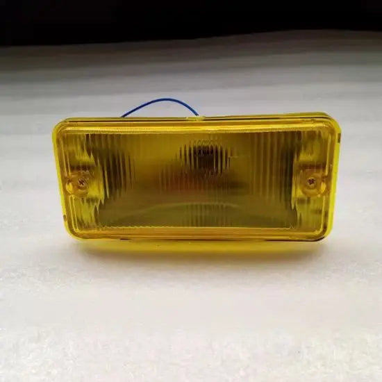 CHINA Factory Wholesale MC844209 MC844208 Fog Lamp Right Left For MITSUBISHI CANTER'87 FANCHANTS China Auto Parts Wholesales