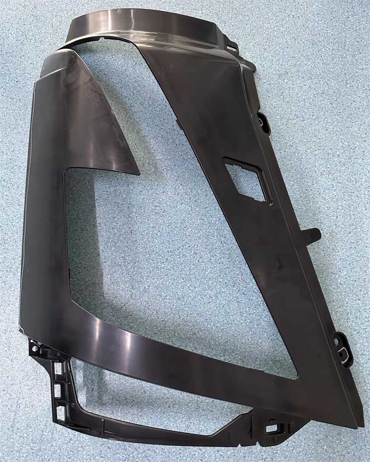 FANCHANTS 78621851 78621853 78621832 78621834 84234670 Head lamp panel right without holes for VOLVO FM FH FANCHANTS China Auto Parts Wholesales